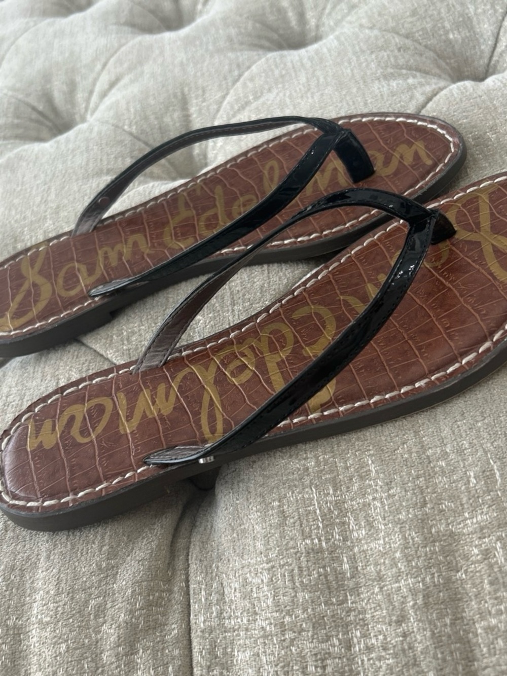 Sam Edelman Black Patent Leather Flip Flop Sandals with Brown Footbed